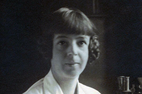 Black white portrait photo of Alwen Evans