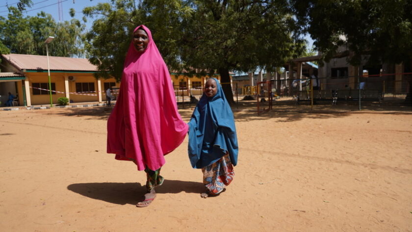Noma in Sokoto (November 2025) Zinatu Adamu and her daughter, Harkima Adamu, a noma patient, taking a walk at the Noma Children’s Hospital (NCH) in Sokoto, Nigeria. Médecins Sans Frontières.